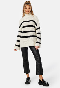 only-bella-life-ls-high-neck-knit-pumice-stone-stripes_1.thumb.jpg.a280f21b991e11c342d1e7c2204b00ce.jpg