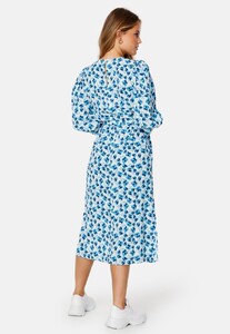 only-zoe-flower-34-puff-calf-dress-blue-aster-aopflowe_1.jpg