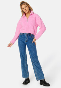 pieces-ferna-cropped-teddy-sweat-begonia-pink_4.thumb.jpg.e987646b8d2cd071732a6a85c02e8f48.jpg