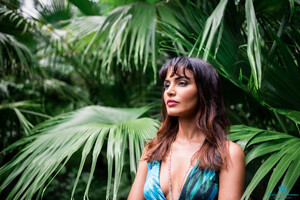 robyn-damianos-photography-Helena-Gomes-Garden-WM-23.jpg