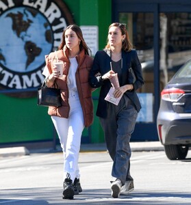 rumer-willis-and-scout-willis-out-in-los-feliz-11-03-2022-3.jpg