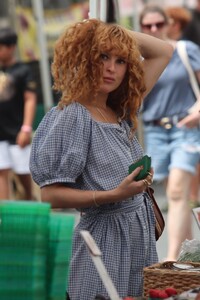 rumer-willis-at-the-farmer-s-market-in-west-hollywood-07-31-2022-5.jpg