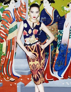 saki-asamiya-by-matt-irwin-for-vogue-japan-april-2013-6.thumb.jpg.7d38bb156a030d4b93d70cfa45751ad7.jpg