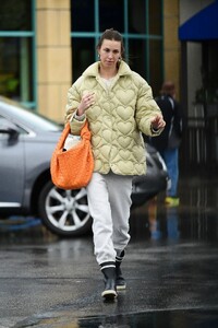 whitney-port-grocery-shopping-at-gelson-s-in-los-angeles-01-04-2023-7.jpg