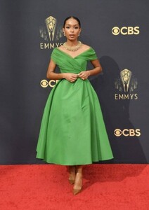 yara-shahidi-at-73rd-primetime-emmy-awards-in-los-angeles-09-19-2021-3.jpg