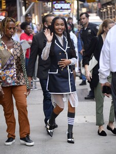 yara-shahidi-leaves-good-morning-america-studio-in-new-york-07-20-2022-1.jpg