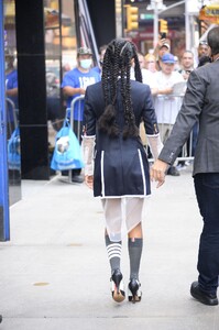 yara-shahidi-leaves-good-morning-america-studio-in-new-york-07-20-2022-2.jpg