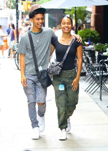 yara-shahidi-out-and-about-in-new-york-08-17-2022-6.jpg