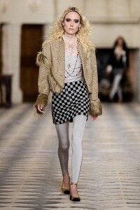 00002-CHANEL-PRE-FALL-21.thumb.jpg.c42e021790dd7aad875b2238df7b2072.jpg