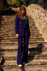 00004-Sandro-NEW-RTW-Spring-21.thumb.jpg.a399dc59fda51c88699c209a1ae8a246.jpg