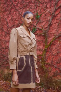 00005-ALBERTA-FERRETTI-Pre-Fall-21.thumb.jpg.4b627a04f4ea575242d7159fc56c1d76.jpg