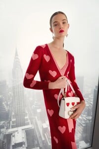 00005-Carolina-Herrera-Fall-21.thumb.jpg.ffb385902d7f8257c0580f6c2fbfe3e0.jpg