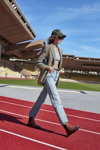 00007-CELINE-SS21-RTW.thumb.jpg.d1e4704a5fd9ffc062bb7b10cb4a9b44.jpg