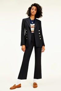 00007-Tommy-Hilfiger-RTW-Spring-2021.thumb.jpg.97bf6d7ad1ecf6690f98ad11c5c9a3ec.jpg