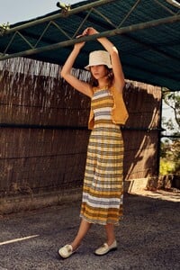 00010-Sandro-NEW-RTW-Spring-21.thumb.jpg.9909794c2958fa105df9e1f3aff86ead.jpg