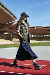 00014-CELINE-SS21-RTW.thumb.jpg.e224d8fa43081613ec9077726a632ffd.jpg