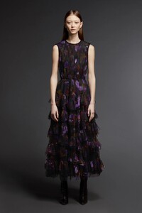 00016-Jason-Wu-Collection-Fall-21-New-York-credit-brand.thumb.jpg.fe96c3b0d69e3d8c874971862813ed59.jpg