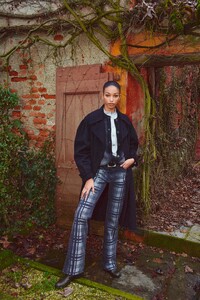 00020-ALBERTA-FERRETTI-Pre-Fall-21.thumb.jpg.57acf2714d4d6cb74c0f43bea690e453.jpg