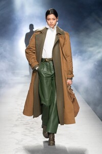 00020-alberta-ferretti-RTW-fall-21.thumb.jpg.1b9bb7aea195715da24045cb93455c3f.jpg