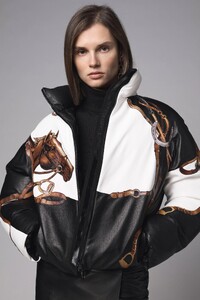 00022-Ralph-Lauren-Fall-20.thumb.jpg.d4d7b1a4235475c8261724b27c9ad012.jpg