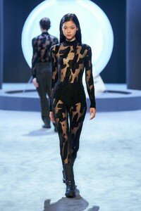 00049-Salvatore-Ferragamo-Fall-21.thumb.jpg.158432b5263c4cd15059a9722053e5c9.jpg