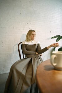 010.jpg
