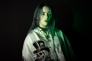 02-Billie-Eilish-press-by-Kenneth-Cappello-2019-billboard-1548.jpg