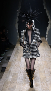 Sofia Steinberg Moschino Fall 2023 RTW MFW 1.png
