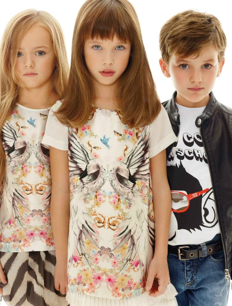 Collections collections 2013. Roberto Cavalli Fashion Junior. КИД герлз. Детская коллекция Кавалли. Roberto Cavalli одежда для девочек.