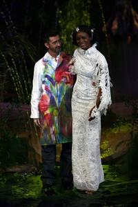 1256538871_margarethlahoussaye-duvignyfs067------.thumb.jpg.475e9a5b0ba868f834048b8c975546d5.jpg