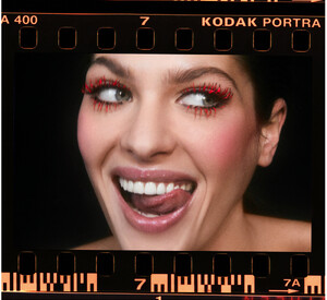 13-angelina.jpg