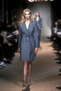 1302039234_christinakrusech9890.thumb.jpg.7a88e0a18c8d26a5df69b3b51b92c7f0.jpg