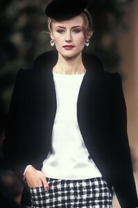 1580310017_nataliakretovays937--.thumb.jpg.1fc7627a815817d74969d5023a15ae30.jpg