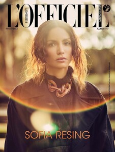 1675849483-lofficiel_liechtenstein_digitalcover_sofiaresing_2.jpg