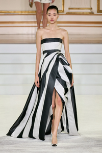 Mika Schneider Carolina Herrera Fall 2023 RTW NYFW 1.png