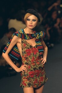 1919355121_angelicabossss9651-.thumb.jpg.03654a9d88dbadb7aff721dd83305e89.jpg