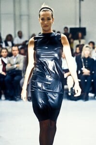 1990782152_HelmutLang1994WomenRTW68.thumb.jpg.7425b74fff6b7840c83eb0a26ee5110a.jpg