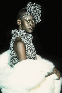 2012155792_alekwekll0035-.thumb.jpg.7cabe6e5274ebc17b6fa6714ac8fab11.jpg