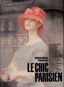 ELLE France June 1992.jpg