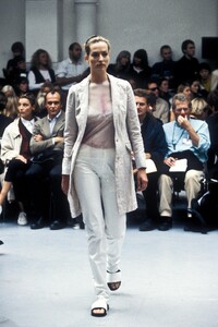 313133550_HelmutLang1994WomenRTW39.thumb.jpg.0cafa6b8b3743148a7e87e66ba69b7dc.jpg