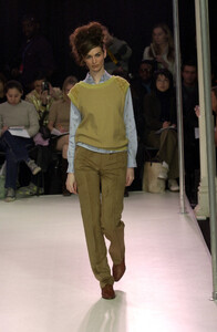 73331125_catherinehurleyjc013.thumb.jpg.27a807653395307ff1d6bccd4c824228.jpg