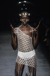 846499776_alekwekjm988--.thumb.jpg.b266542e0f847d45d23224e017f3a873.jpg