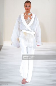 89396324_olgaHs02hanaeMoriHC-5.thumb.jpg.98150b2b42fb30a4762189be485c9e8c.jpg