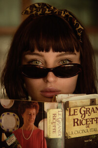 Alice-in-the-Kitchen1.jpg