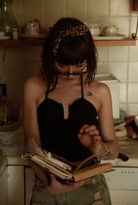 Alice-in-the-Kitchen2.jpg