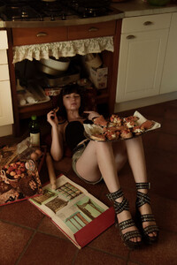 Alice-in-the-Kitchen9.jpg