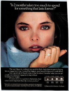 CUTE-YOUNG-WOMAN-DE-BEERS-DIAMONDS-Vintage-1980s.thumb.jpg.01a9acf60e1d15e625facf3eece2ec7f.jpg