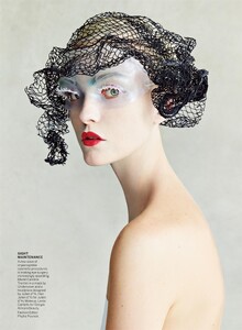 Eye_Demarchelier_US_Vogue_September_2015_02.thumb.jpg.b9d1bacf638fc82806e6785a9c84e9a7.jpg