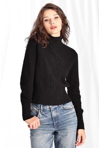 F7730COTTNCASHCROPCABLETURTLENBLKF.jpg