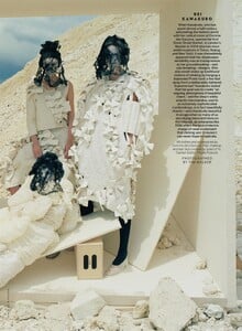 Forces_US_Vogue_September_2015_27.thumb.jpg.3b0d9f9b837d303bf58f5fd67452e8d7.jpg